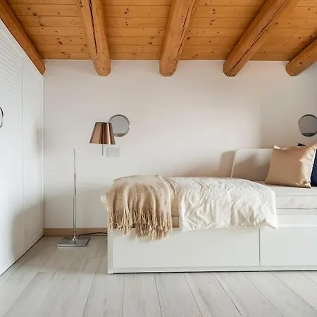 Iseoplaces - Luxus With Postcard View Appartement *